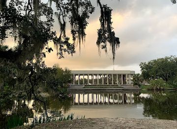 louisiana/lake-pontchartrain/attraction/goldfish-island