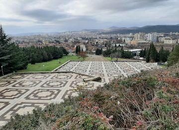 bulgaria/stara-zagora/attraction/park-bulgarsko-opalchenie