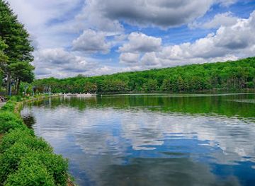 new-jersey/great-swamp-national-wildlife-refuge/attraction/south-mountain-reservation