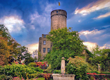 germany/rhineland/attraction/pyrmont-castle
