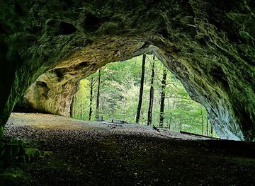 slovakia/turiec/attraction/dekretova-jaskyna