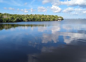 florida/cape-coral/attraction/four-mile-cove-inner-pier