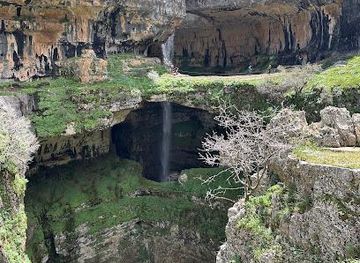 lebanon/aley/attraction/baatara-gorge-waterfall
