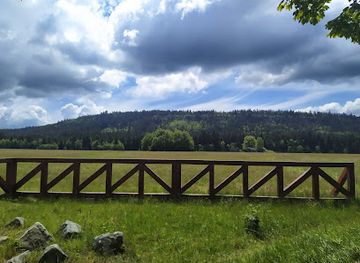 poland/stolowe-mountains/attraction/skalki-na-sawannie-pasterskiej