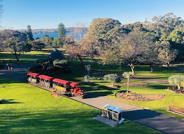 australia/south-west/attraction/the-calyx