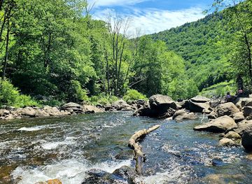 massachusetts/mohawk-trail/attraction/zoar-gap