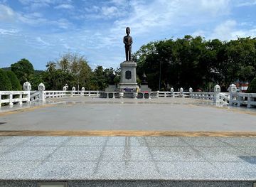 thailand/koh-phangan/attraction/king-rama-v-monument