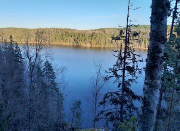 finland/nuuksio-national-park/attraction/romvuori