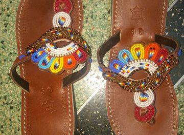 kenya/nairobi/attraction/cathie-s-maasai-artifacts