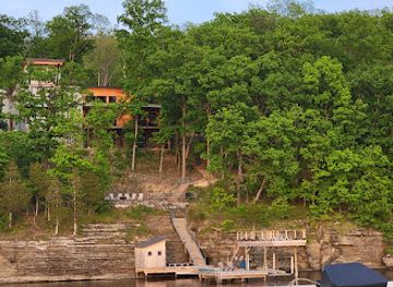 new-york/finger-lakes/attraction/captain-bill-s