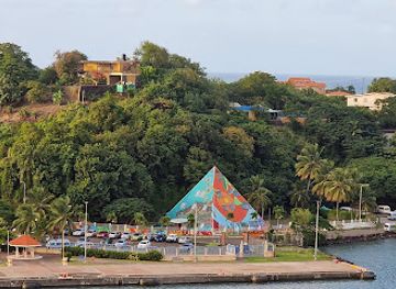 saint-lucia/morne-fortune/attraction/cruise-piers-st-lucia