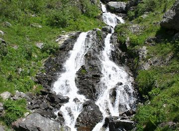 france/ecrins-national-park/attraction/cascade-de-la-muande