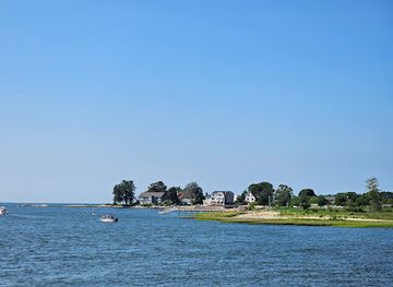 connecticut/hammonasset-beach-state-park/attraction/guilford-sea-nook