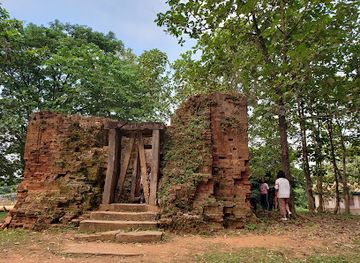 cambodia/stung-treng/attraction/preah-ko-temple
