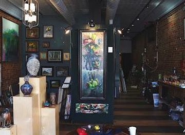 arkansas/eureka-springs/attraction/art-on-the-square-bentonville