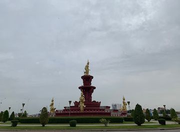 cambodia/phnom-penh/attraction/mermaids-fountain-roundabout