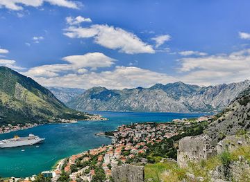 montenegro/bay-of-kotor/attraction/kotor-bay-panorama