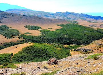 kazakhstan/altyn-emel-national-park/attraction/aqbas-tau