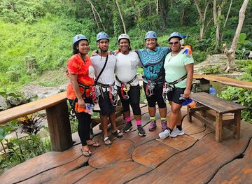 fiji/denarau-island/attraction/nalesutale-village-tours