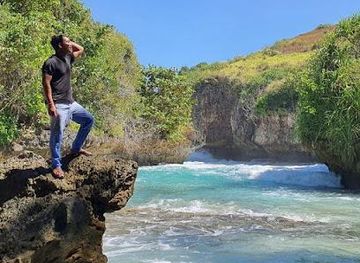 indonesia/bali/attraction/lumangan-beach