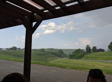 kentucky/inner-bluegrass/attraction/chenault-vineyards