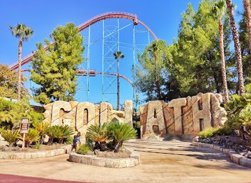 california/santa-clarita/valencia/attraction/six-flags-magic-mountain