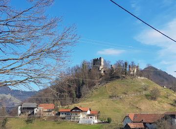 slovenia/savinja/attraction/gamberk-castle