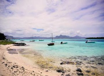 mauritius/blue-bay/attraction/pointe-d-esny-beach