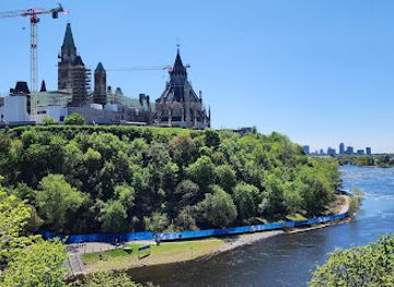 canada/ottawa/rideau-canal/attraction/ottawa-sign-byward-market
