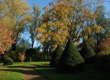 united-kingdom/oxford/attraction/lady-margaret-hall-university-of-oxford