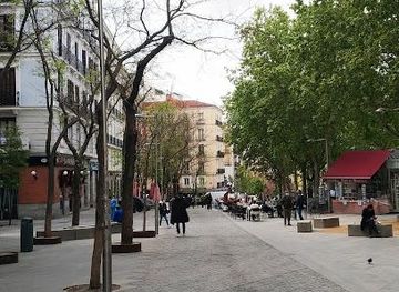 spain/camino-de-santiago/attraction/plaza-de-sta-barbara