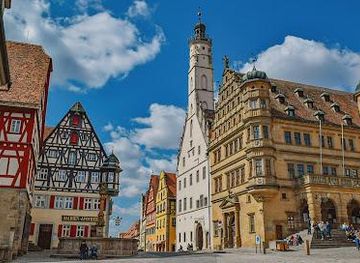 germany/wurzburg/attraction/market-square