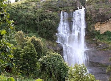 tanzania/mikumi-national-park/attraction/mayungi-waterfall