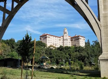 california/san-gabriel-valley/attraction/colorado-street-bridge