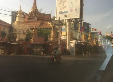cambodia/phnom-penh/attraction/konghing-fountain