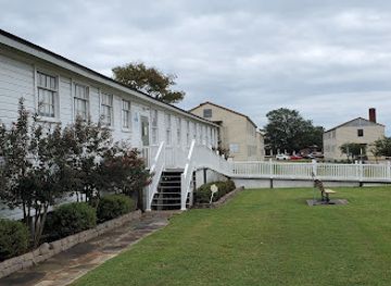 arkansas/fort-smith/attraction/chaffee-barbershop-museum