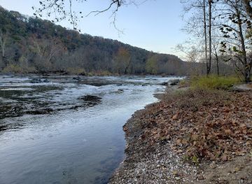 west-virginia/harpers-ferry-national-historical-park/attraction/lower-town-trailhead