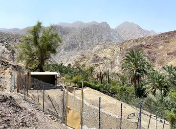 united-arab-emirates/dibba-al-fujairah/attraction/fujairah-adventures-ain-alsheria-hiking-trail