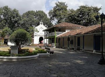 panama/panama-city/attraction/mi-pueblito