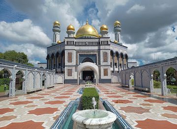 brunei/temburong-district/attraction/jame-asr-hassanil-bolkiah-mosque