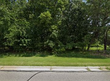 illinois/naperville/attraction/stone-island