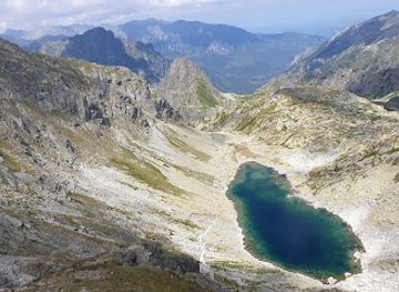 slovakia/dolina/attraction/zamrznute-pleso