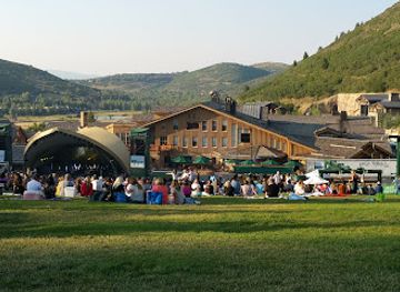 utah/deer-valley/attraction/deer-valley-snow-park-outdoor-amphitheater