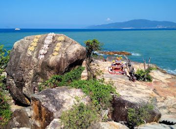 vietnam/nha-trang/attraction/chua-tu-ton