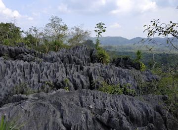 thailand/phi-pan-nam-range/attraction/doi-pha-klong-national-park