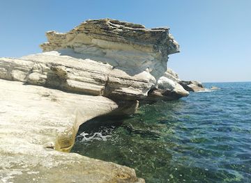 cyprus/governor-s-beach/attraction/moon-cove-zuivo