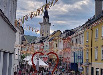 austria/gailtal/attraction/altstadt-villach-um-1649-bronze-relief