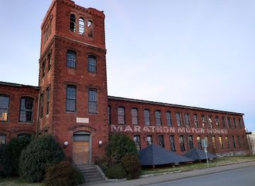 hawaii/maui/attraction/the-music-city-rollin-jamboree-country-music-comedy-sing-a-long-tour