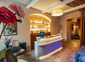AQUA VILLA Boutique SPA