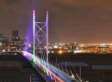 south-africa/gauteng/attraction/nelson-mandela-bridge